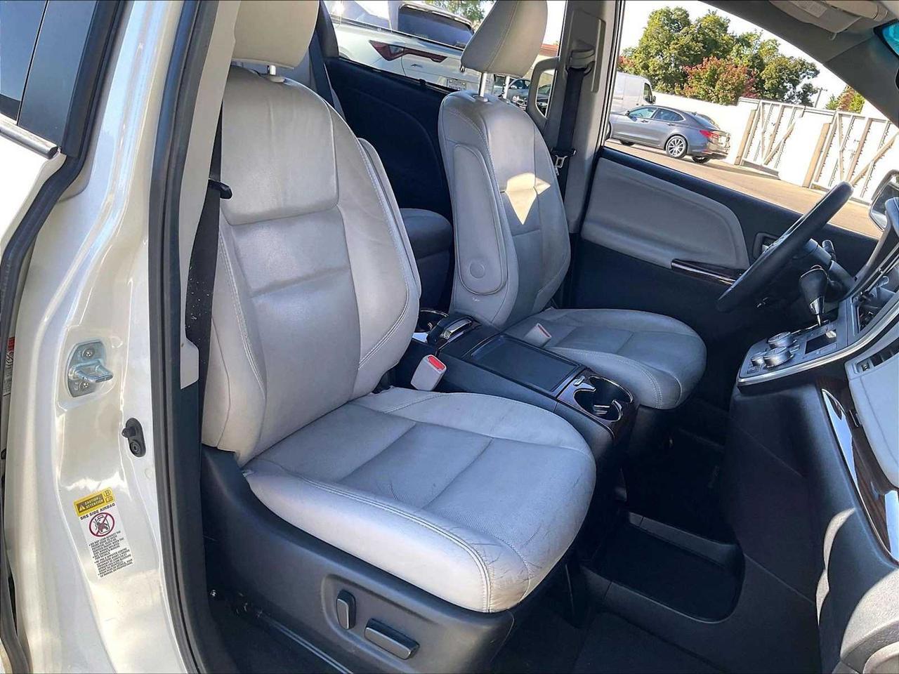 2016 Toyota Sienna Ltd Roseville CA