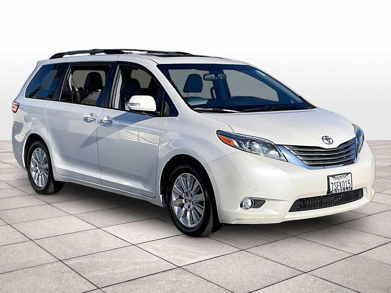 2016 Toyota Sienna Ltd Roseville CA