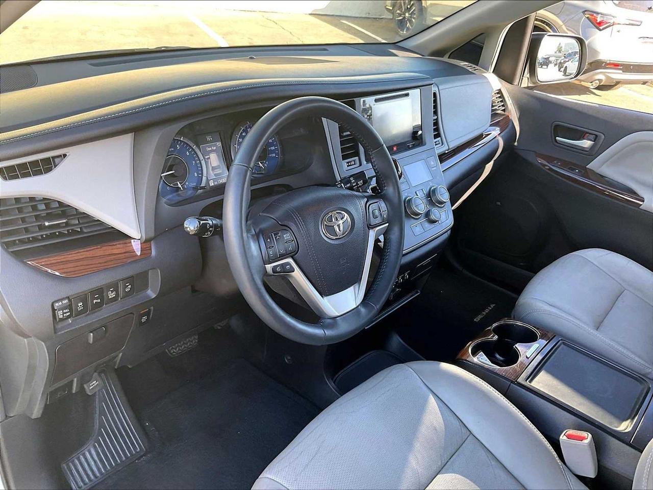 2016 Toyota Sienna Ltd Roseville CA