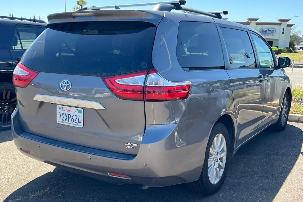 2016 Toyota Sienna Ltd Roseville CA