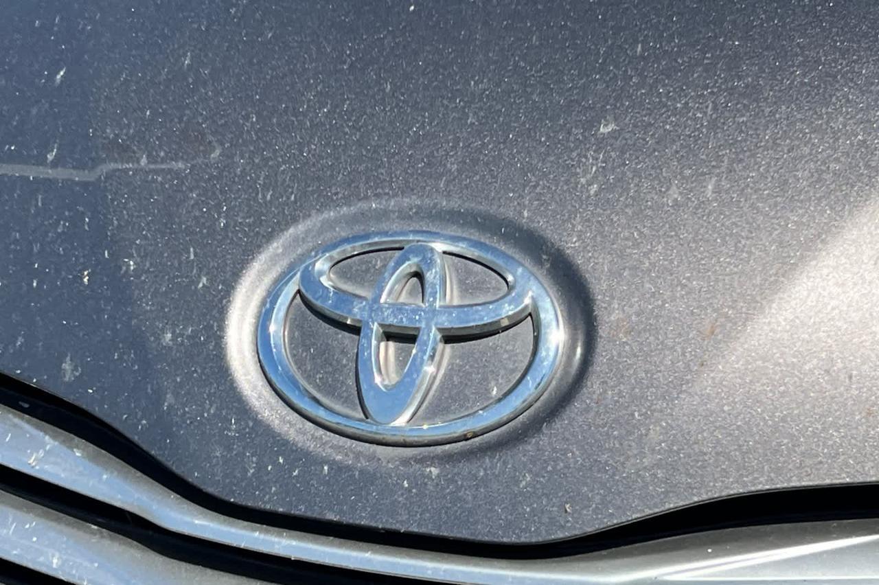2016 Toyota Sienna Ltd Roseville CA