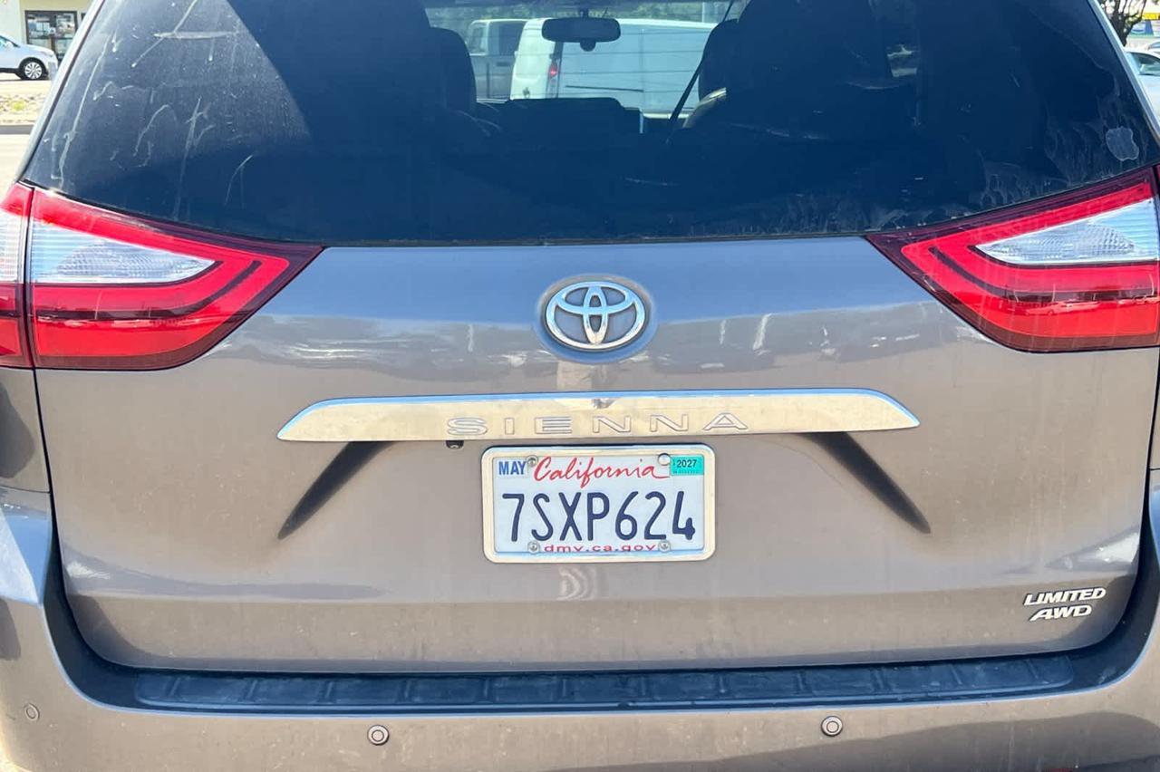 2016 Toyota Sienna Ltd Roseville CA
