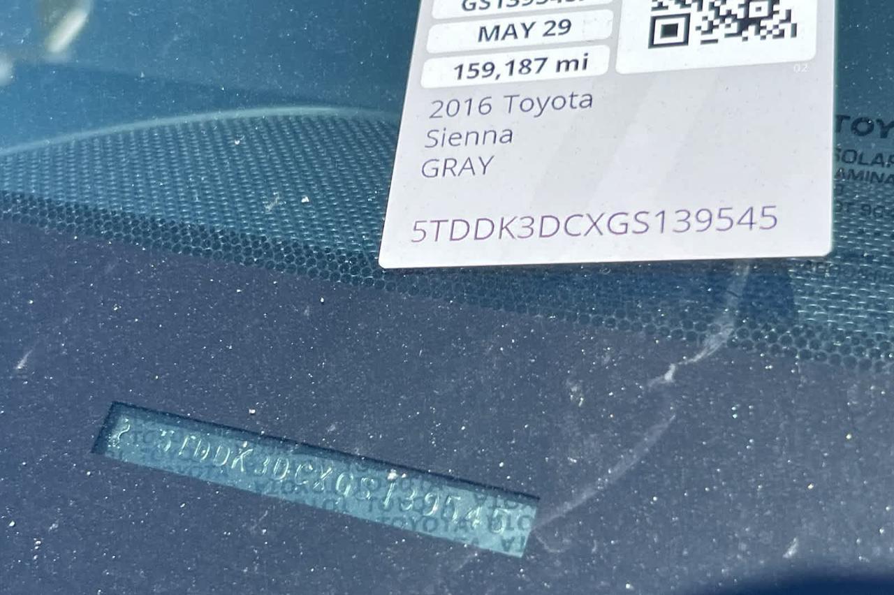 2016 Toyota Sienna Ltd Roseville CA