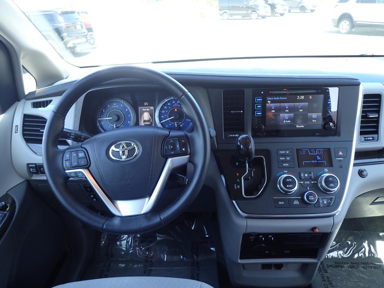 2016 Toyota Sienna XLE Anaheim CA