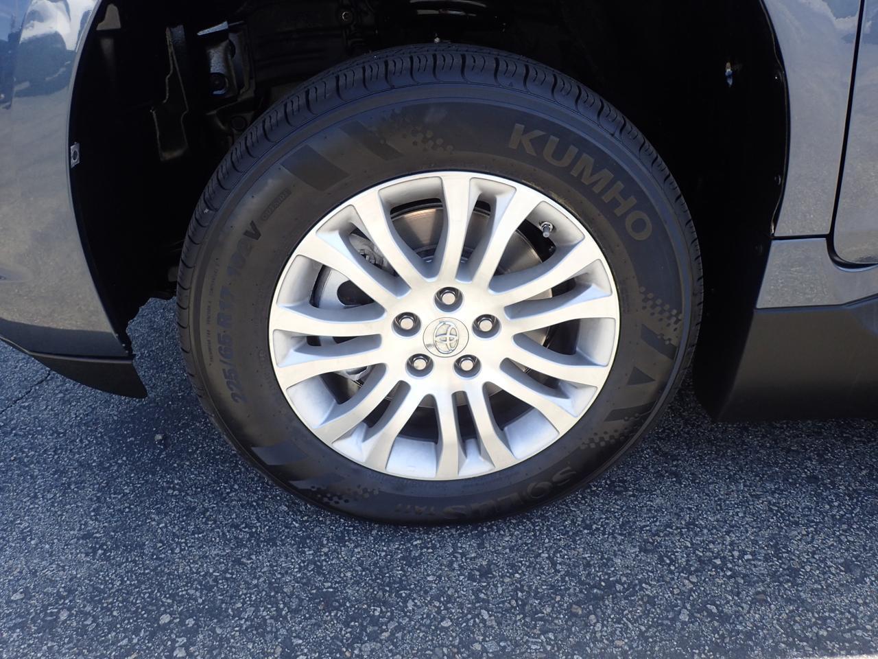 2016 Toyota Sienna XLE Anaheim CA