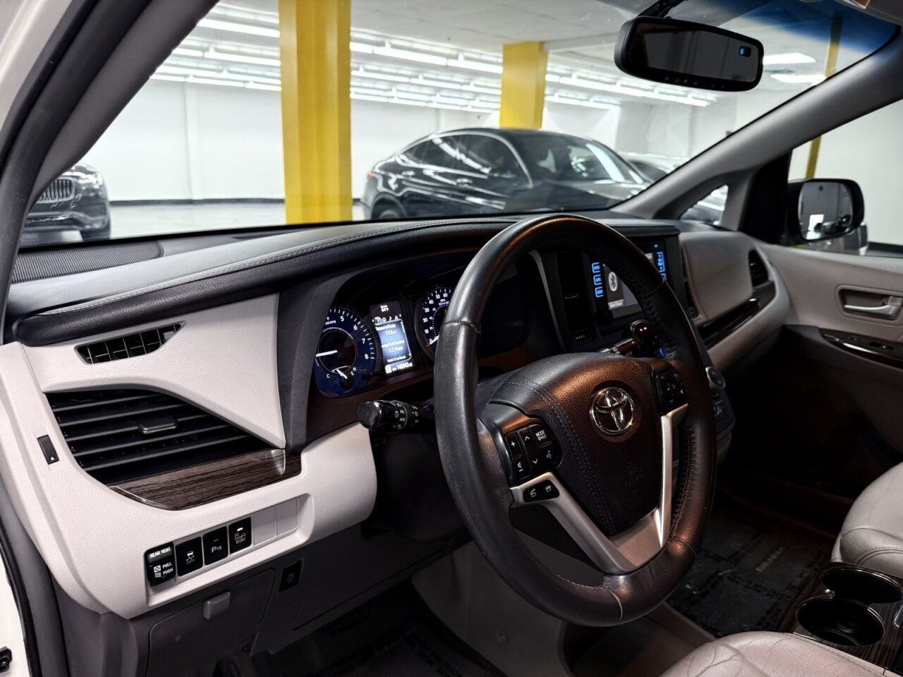 2016 Toyota Sienna XLE Dallas TX