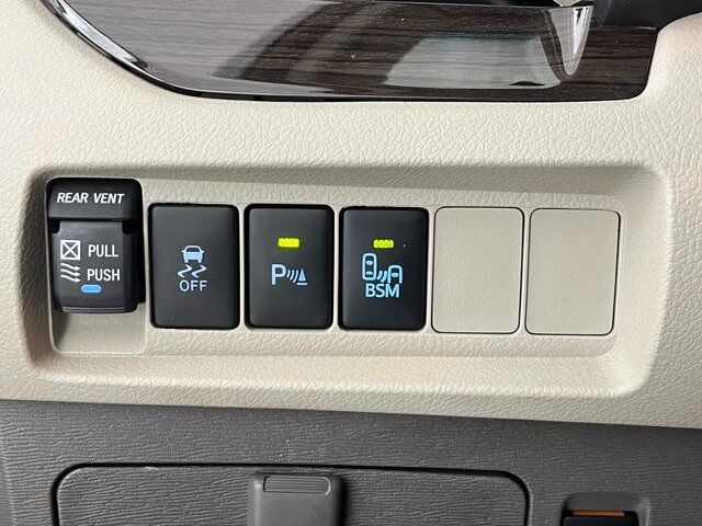 2016 Toyota Sienna XLE Premium Carrollton TX