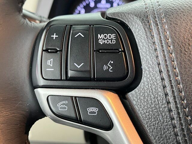 2016 Toyota Sienna XLE Premium Carrollton TX