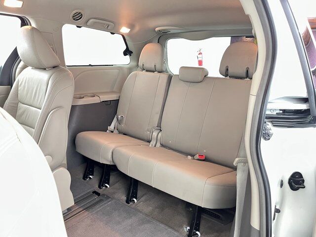 2016 Toyota Sienna XLE Premium Carrollton TX