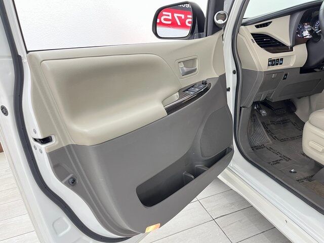 2016 Toyota Sienna XLE Premium Carrollton TX