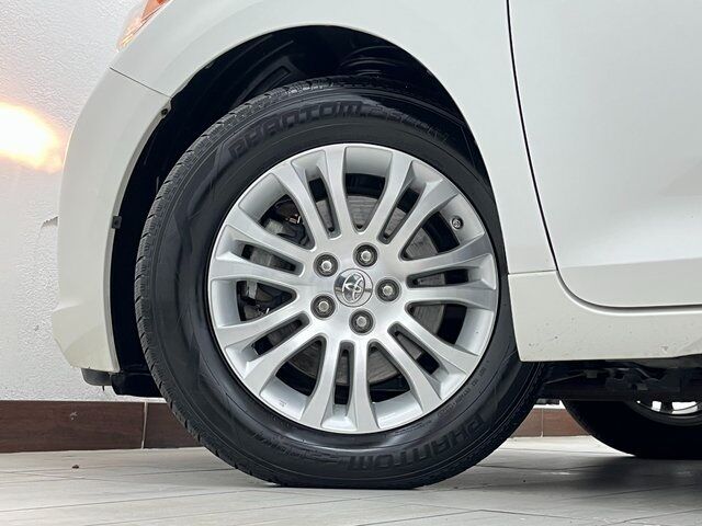 2016 Toyota Sienna XLE Premium Carrollton TX