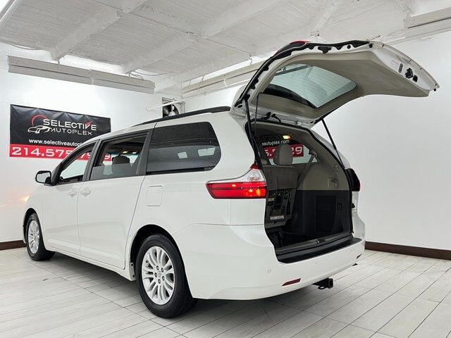 2016 Toyota Sienna XLE Premium Carrollton TX