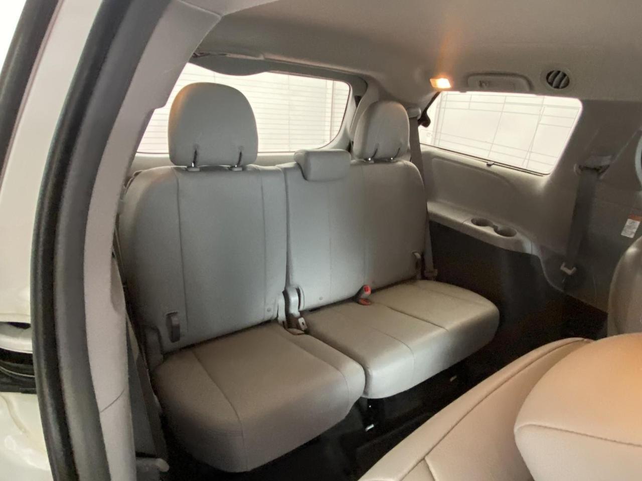 2016 Toyota Sienna XLE Premium Richmond Hill NY