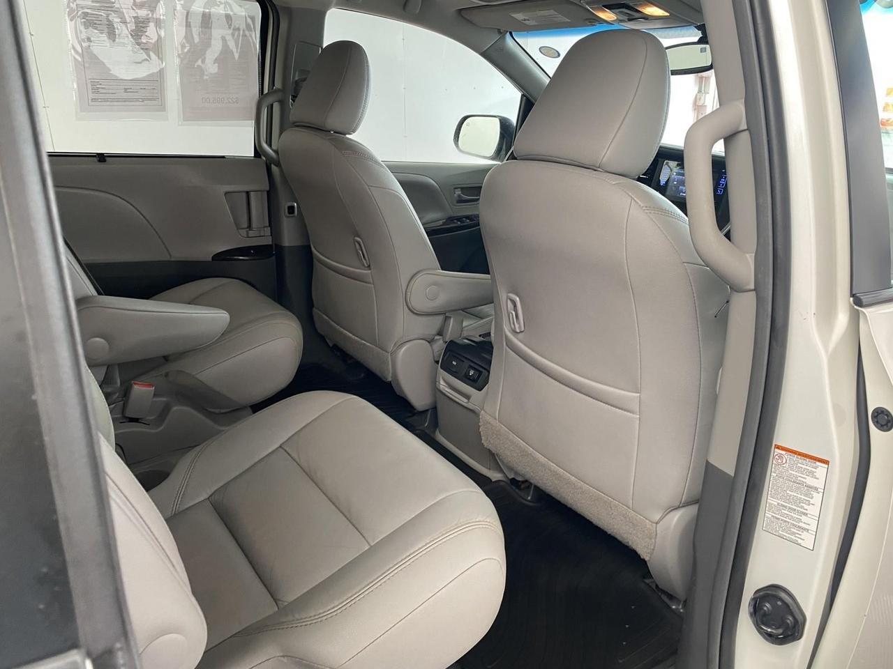 2016 Toyota Sienna XLE Premium Richmond Hill NY