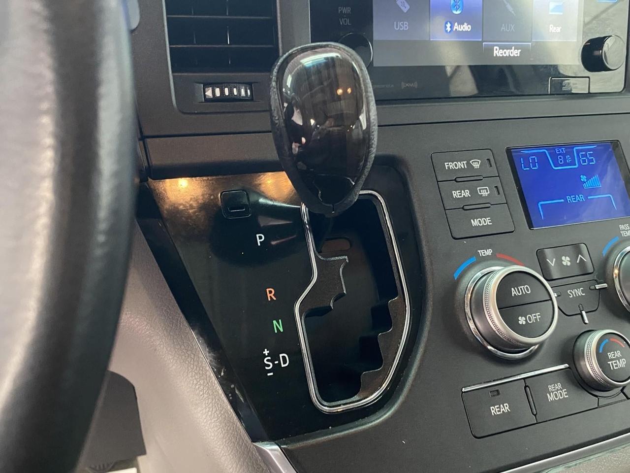 2016 Toyota Sienna XLE Premium Richmond Hill NY