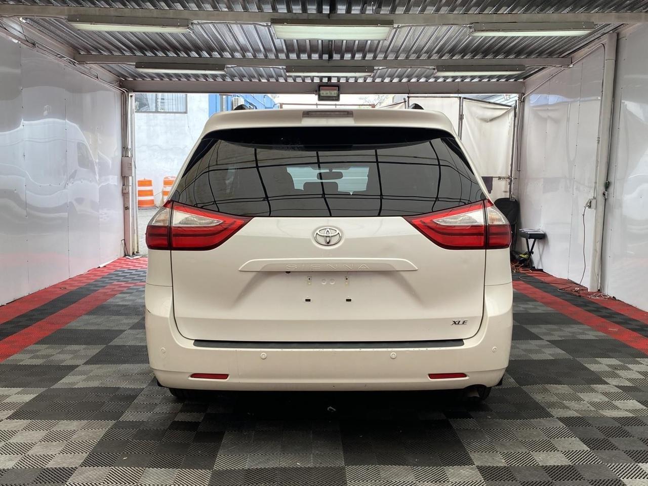 2016 Toyota Sienna XLE Premium Richmond Hill NY