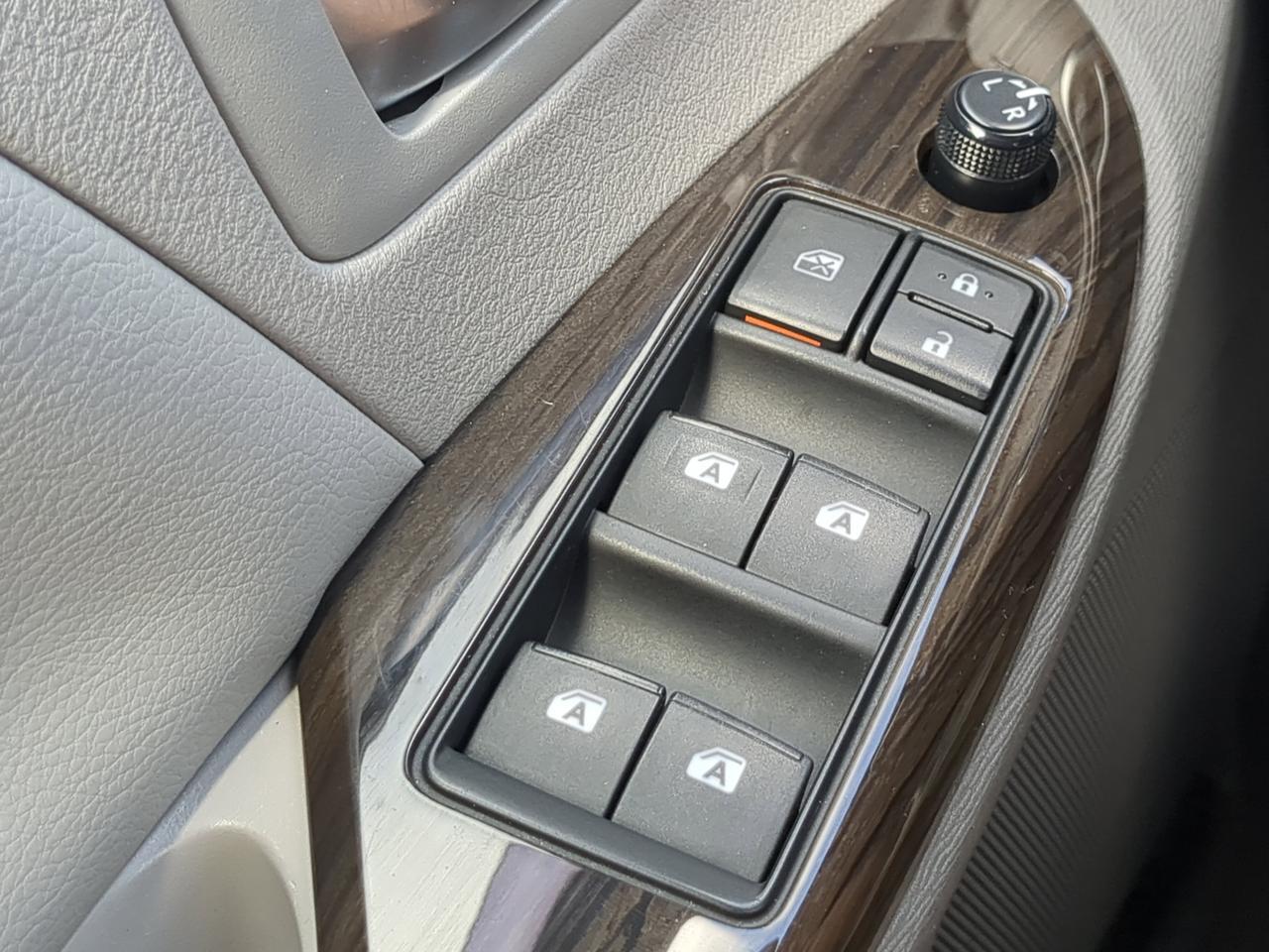 2016 Toyota Sienna XLE Premium Winder GA