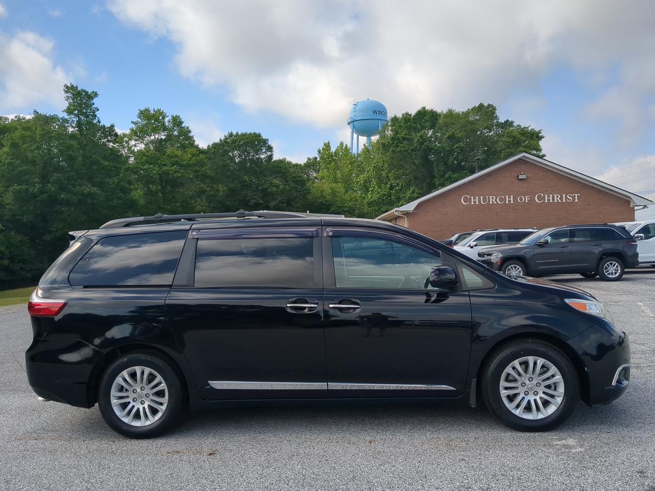 2016 Toyota Sienna XLE Premium