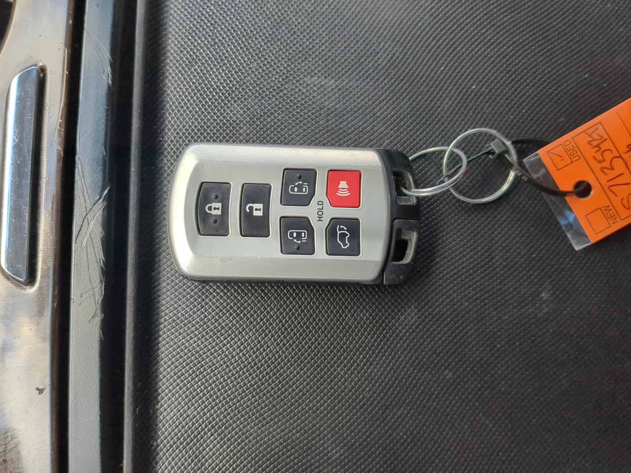 2016 Toyota Sienna XLE Premium Winder GA