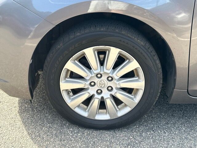2016 Toyota Sienna XLE Premium Worcester MA