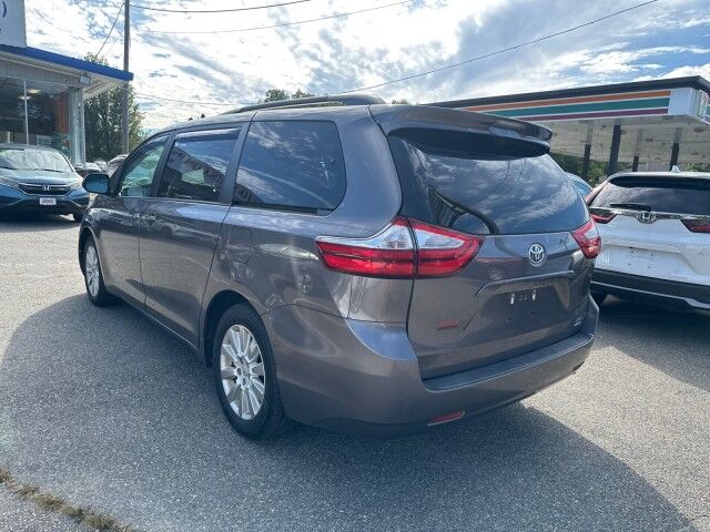 2016 Toyota Sienna XLE Premium Worcester MA