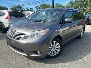 2016_Toyota_Sienna_XLE Premium_ Worcester MA