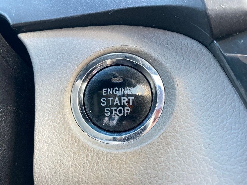 2016 Toyota Sienna XLE San Antonio TX