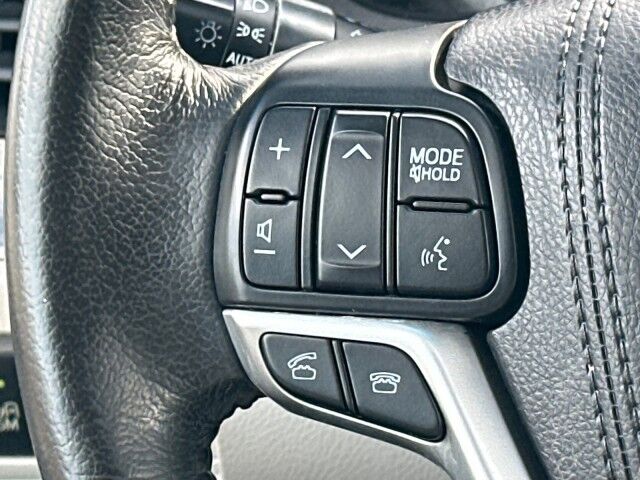 2016 Toyota Sienna XLE Worcester MA