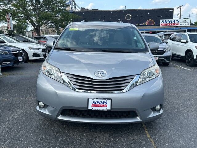 2016 Toyota Sienna XLE Worcester MA
