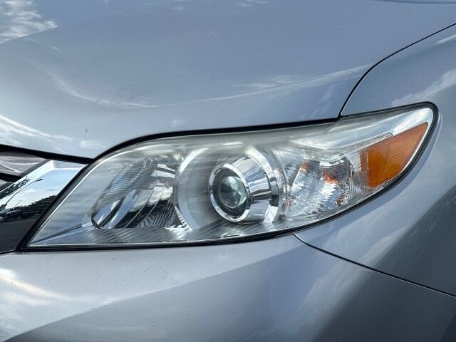 2016 Toyota Sienna XLE Worcester MA