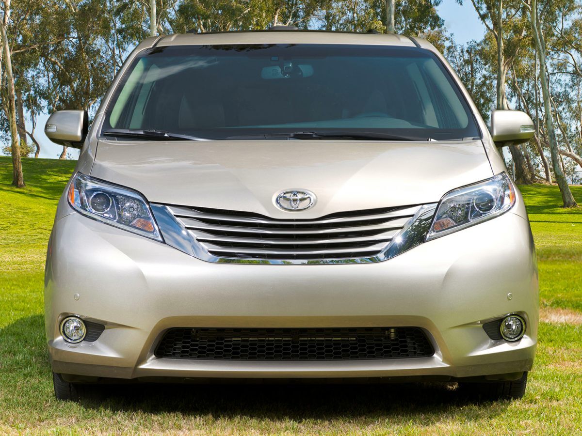 2016 Toyota Sienna XLE Fredericksburg VA