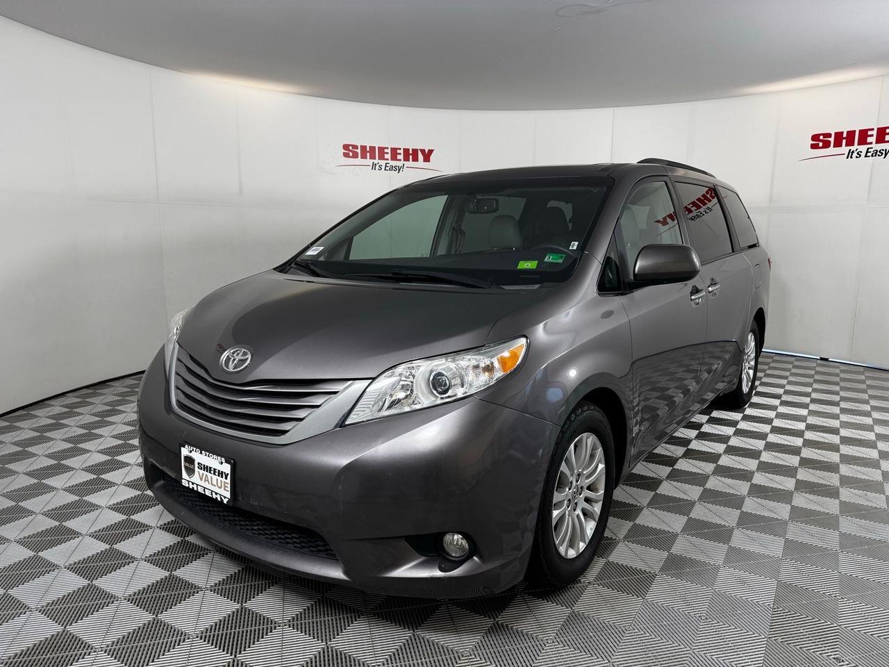 2016 Toyota Sienna XLE