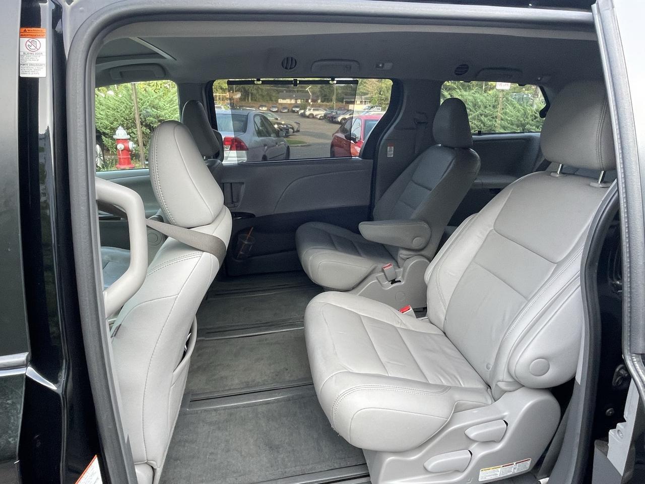 2016 Toyota Sienna XLE Alexandria VA