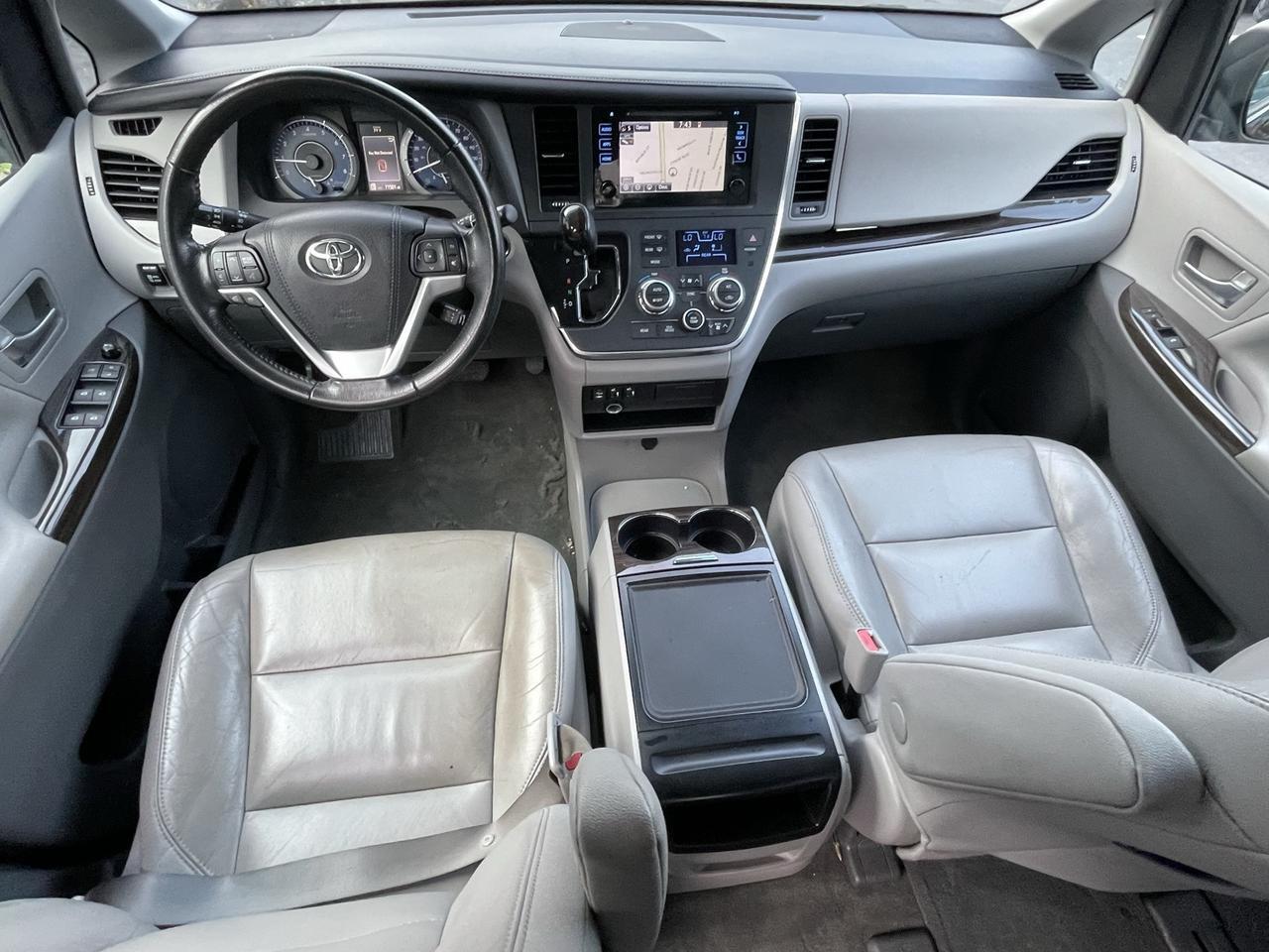 2016 Toyota Sienna XLE Alexandria VA