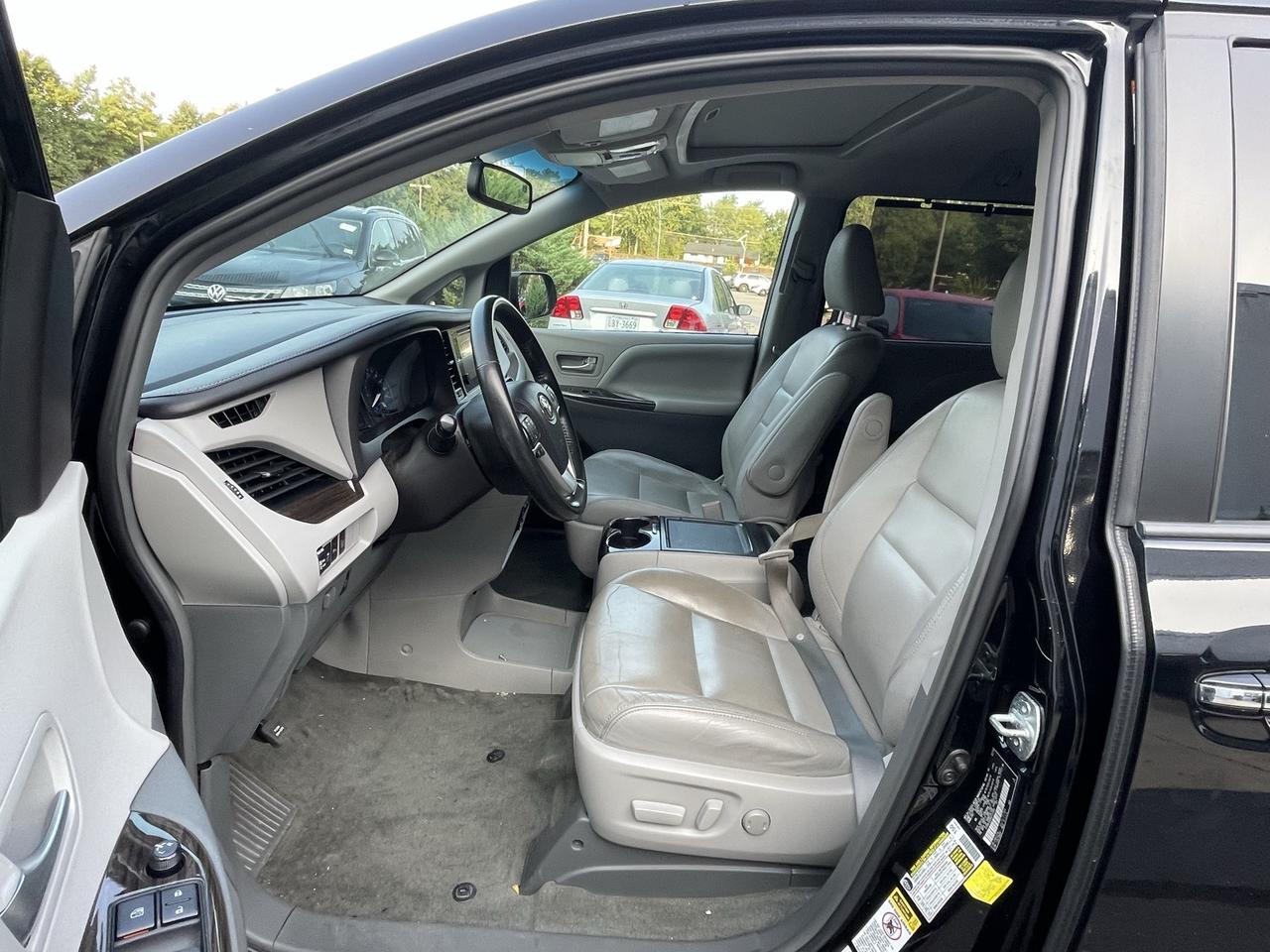 2016 Toyota Sienna XLE Alexandria VA