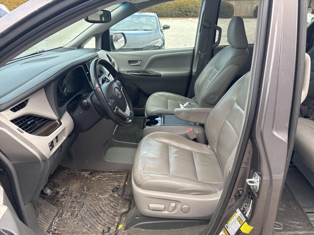 2016 Toyota Sienna XLE Cockeysville MD