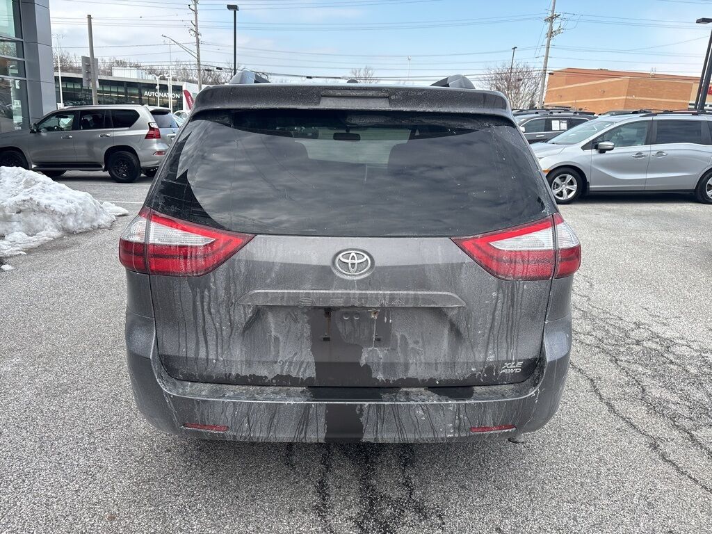 2016 Toyota Sienna XLE Cockeysville MD