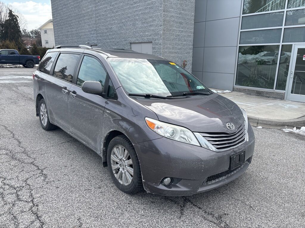 2016 Toyota Sienna