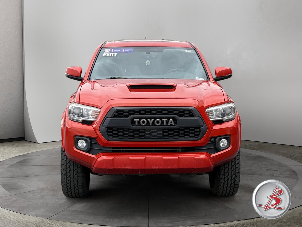 2016 Toyota TACOMA TRD Sport