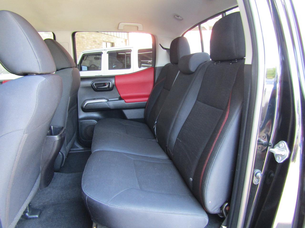 2016 Toyota Tacoma 2WD Double Cab V6 AT SR5 (Natl) Grand Prairie TX