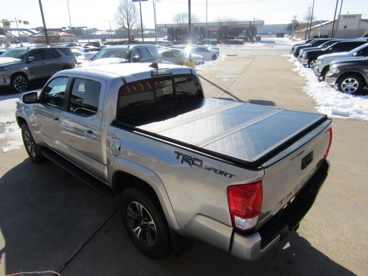 2016 Toyota Tacoma 2WD Double Cab V6 AT TRD Sport (Natl) Grand Prairie TX