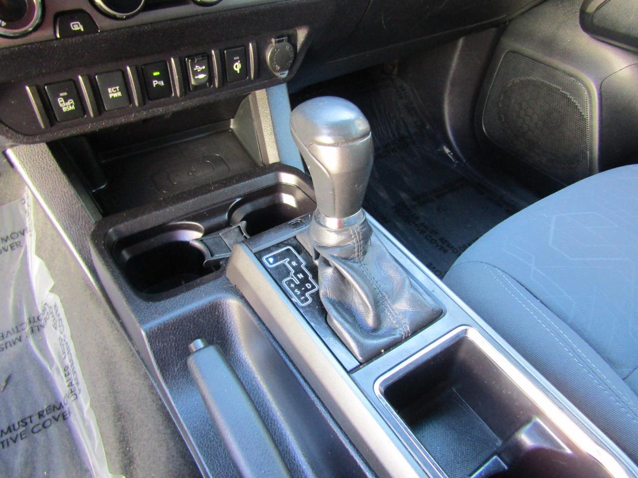 2016 Toyota Tacoma 4WD Double Cab V6 AT SR (Natl) Grand Prairie TX