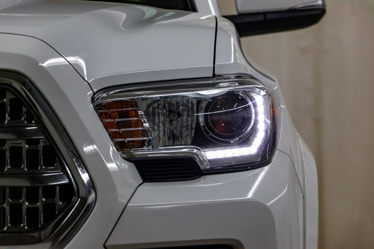 2016 Toyota Tacoma 4x4 Dbl Cab TRD Sport Manual Roof Bcam Red Deer AB