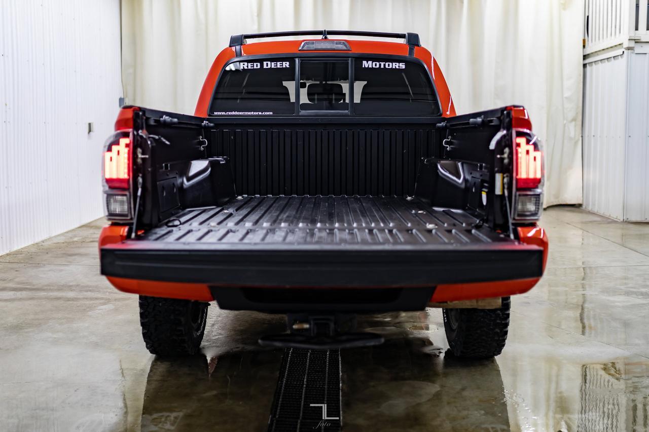 2016 Toyota Tacoma 4x4 Double Cab TRD Sport Manual Nav Roof BCam Red Deer AB