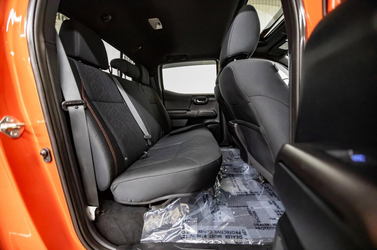 2016 Toyota Tacoma 4x4 Double Cab TRD Sport Manual Nav Roof BCam Red Deer AB