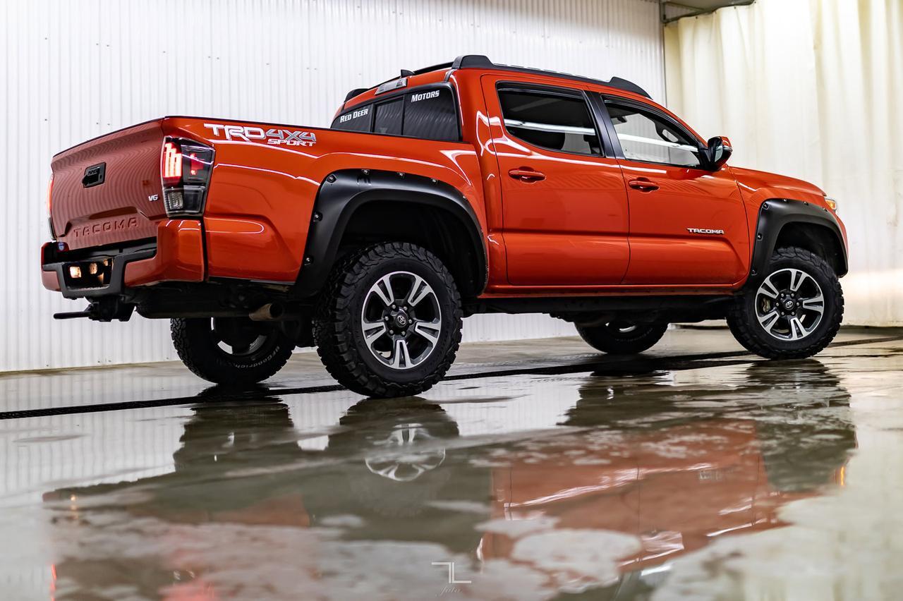 2016 Toyota Tacoma 4x4 Double Cab TRD Sport Manual Nav Roof BCam Red Deer AB