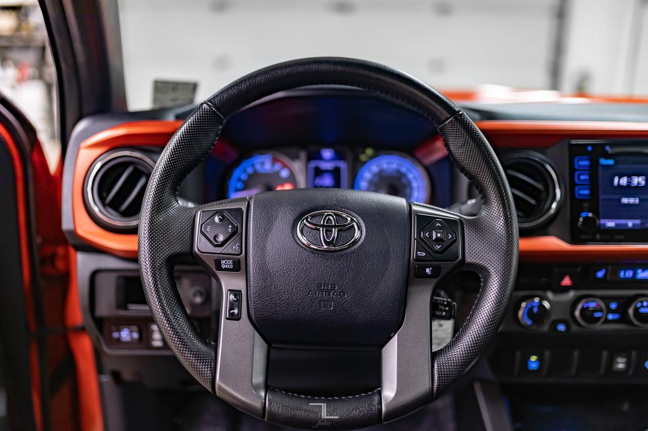 2016 Toyota Tacoma 4x4 Double Cab TRD Sport Manual Nav Roof BCam Red Deer AB