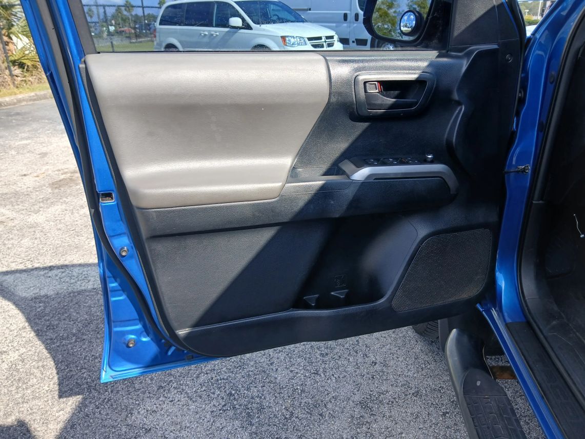 2016 Toyota Tacoma Double Cab SR5 Pickup 4D 5 ft Maitland FL