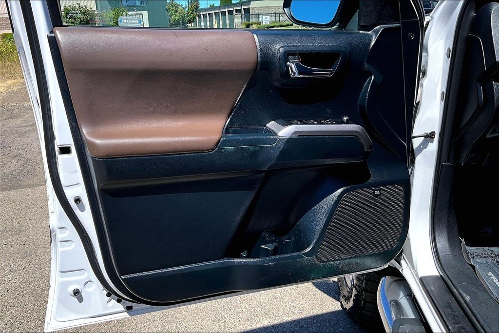 2016 Toyota Tacoma Limited OR