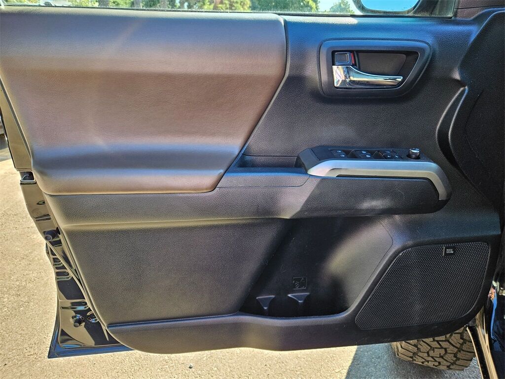 2016 Toyota Tacoma Limited Gresham OR